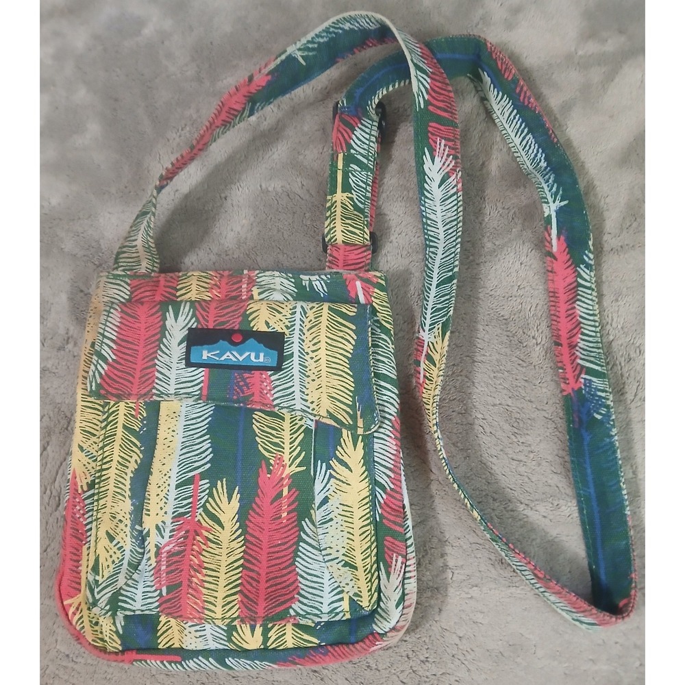 KAVU For Keeps Crossbody Bag Green Tropical Feather Print Canvas Small Travel